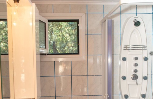 Megalos Prinos Villa | Detached beach house with large garden