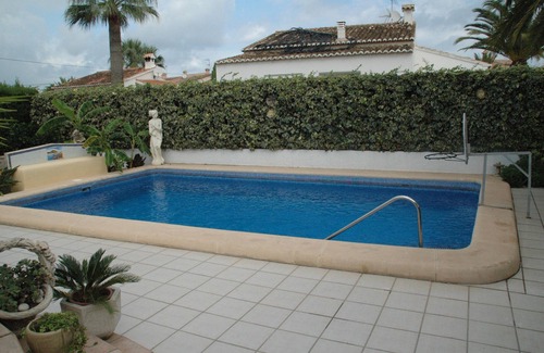 Els Poblets Ski Chalet | Detached chalet with private pool, garden, air conditioning and internet in a quiet location