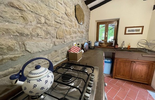 Anghiari Cottage | Detached cottage with pool