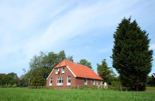 Neede House | Detached farmhouse with play loft