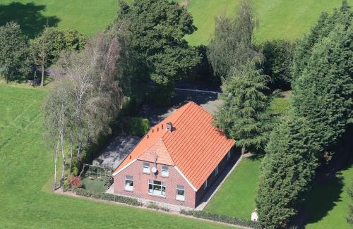 Neede House | Detached farmhouse with play loft