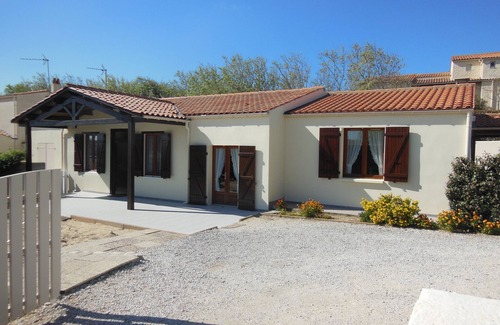 Saint-Pierre-d'Oleron Villa | Detached house 6 (to 8 pers with sup over 6). .100m from the beach)