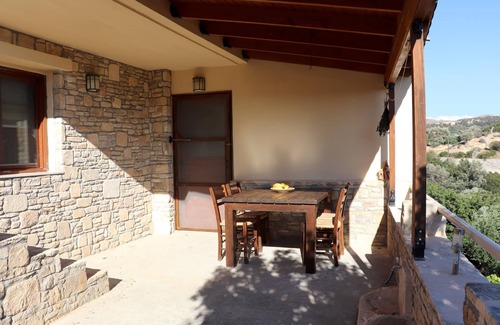 Triopetra House | Detached holiday home, great sea views, modernly furnished, idyllic and quiet, W
