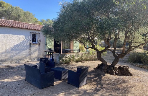 Sanary-sur-Mer House | Detached house 55m2 country setting (le mas des anges)