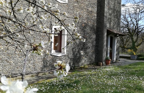 Decollatura House | detached house with garden, kitchen, laundry, bathroom with jacuzzi
