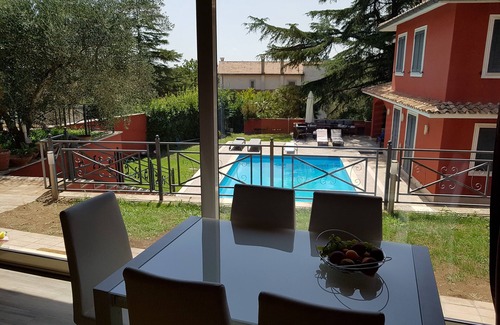 Riano Villa | Detached house with large private masonry pool for exclusive use