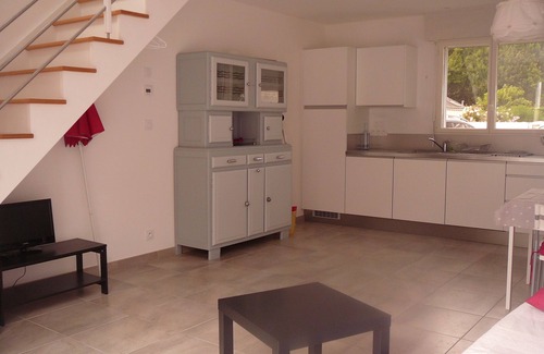 Quiberon House | Detached house with south facing terrace, close to beaches and shops