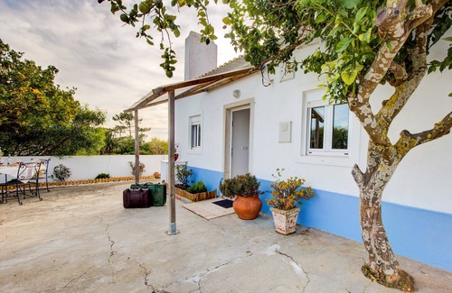 Castelo Apartment | Detached property in Serra da Azóia in Sesimbra