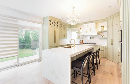 Bronte House | Detached Upscale furnished house steps away from the lake.