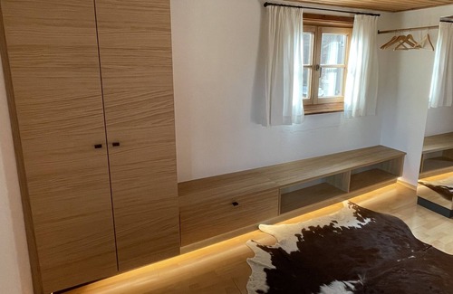 Wackersberg House | Detached vacation home with beautiful garden & mountain views, above Bad Tölz