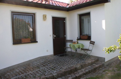 Alt Gaarz House | Detached vacation home Kleiner Schoner with garden, terrace and WLAN in Rerik