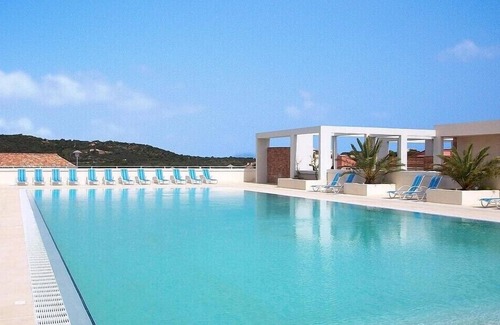Lozari Villa | Detached villa in vacation residence with swimming pools