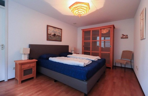 Makkum Cabin | Detached villa on the dike of the IJsselmeer