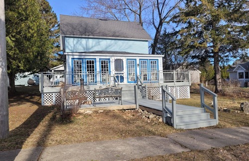 De Tour Village House | Detour Village , freighter views , cozy