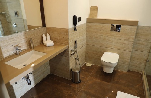 Daman Hotel | Devka Beach Resort