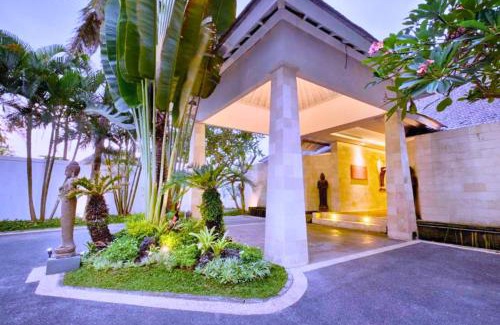 Blahbatuh Villa | Dewangga 5 BR beachfront Villa JU25