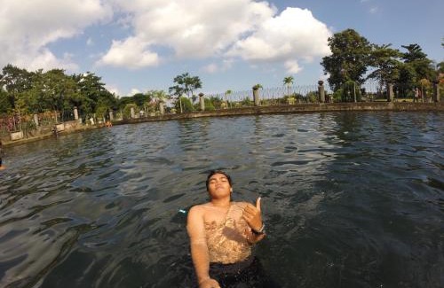 Ababi Hotel | Dhangin Taman