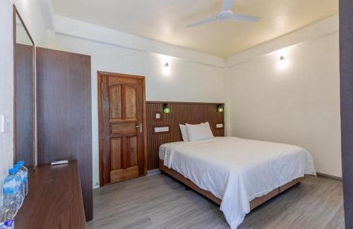 Omadhoo House | Dhoadhi Beach Maldives