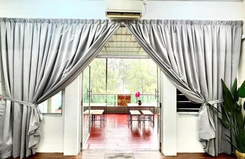 Pontian House | DI TAMBAK 2 Homestay