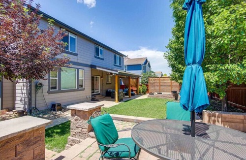 Commerce City House | DIA/Airport retreat I 20 mins to Downtown Denver