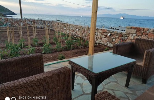 Diakofti House | Diakofti Beach Retreat