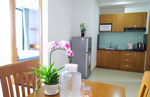 Son Tra Apartment | Diamond Apartment - Good for 2 people - very cheap price and close to the beach