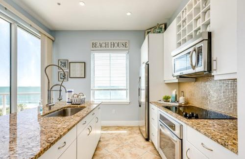 Galveston Apartment | Diamond Beach Resort Seawall Stunner