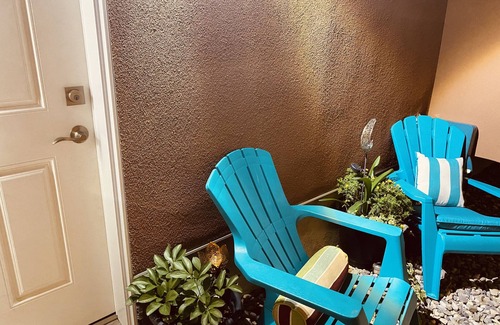 Black Diamond Apartment | Diamond Mountain Sleep & Spa Suite Retreat & Relax