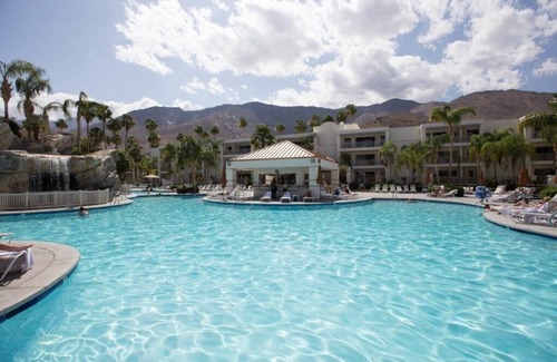 Canyon Corridor Villa | Diamond Resorts Palm Canyon Resort - Studio Junior Villa