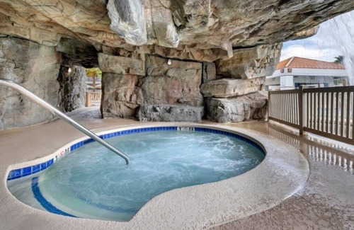 Canyon Corridor Villa | Diamond Resorts Palm Canyon Resort - 2 Bedroom 1 Bath
