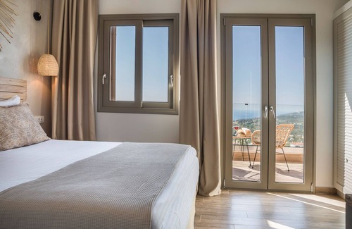 Leivathos House | Diana Suites Trapezaki Kefalonia