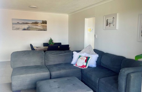 Port Macquarie Apartment | Did you See that Whale ? Watch the Whales from the Balcony