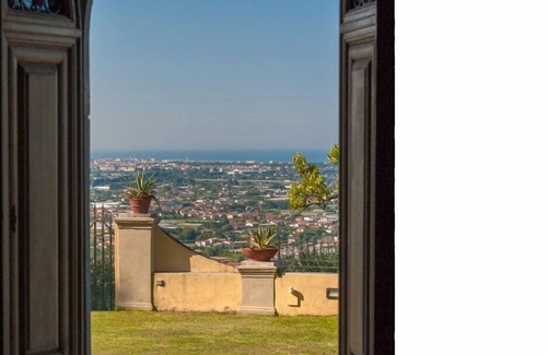 Santa Lucia Villa | Dimora d'epoca, Luxury and Peacefull Private Pool Villa, wide garden, views