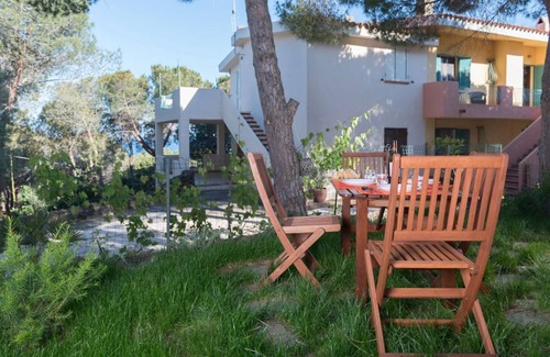 Sas Linnas Siccas Apartment | [Dimora dell'Arco] Seaside Apartment with Stunning Views