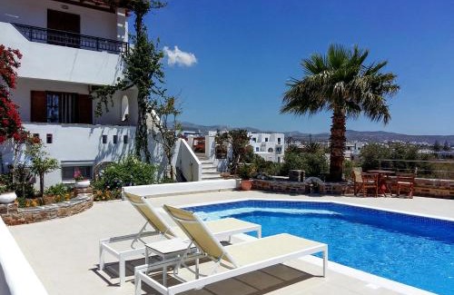 Agios Prokopios Apartment | Dina Naxos Studios