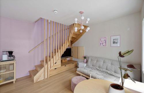 Grunerlokka Apartment | DINBNB Apartments l 1 min to Mathallen I Backyard I 24l7 Check-in