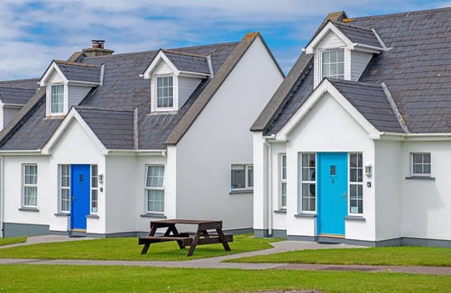 Dingle House | Dingle HC(TR4) No 1