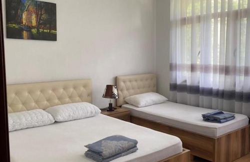 Pogradec House | Dionis Guest House