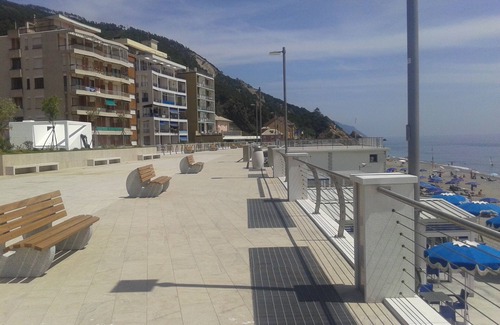 Fornaci Apartment | direct apartment on the sea