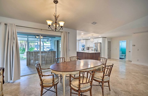 Central Naples Cottage | Direct Gulf Access + Lanai: Sunny Naples Home!