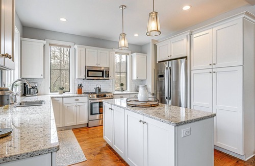 Bear Lake Reserve Cottage | Direct Lake Access & Fire Pit: Tuckasegee Cottage!