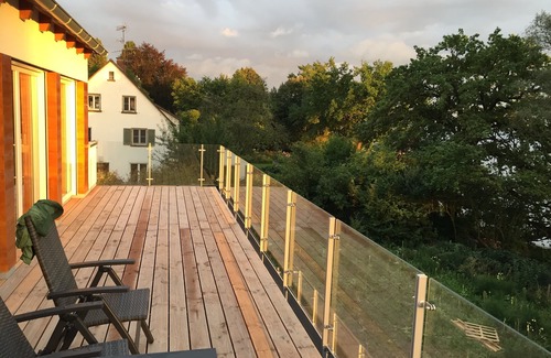 Ueberlingen Apartment | Direct lake with large south-west balcony (new building 2019)
