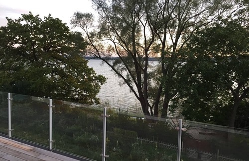 Ueberlingen Apartment | Direct lake with large south-west balcony (new building 2019)