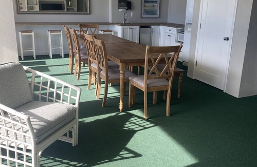 Daytona Beach Condo | Direct Oceanfront Luxury Condo: Sleeps 8 w/Pool, Spa, Fitness