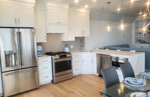 Salisbury House | Direct Ocean Front Salisbury Beach Whole HousenDuplex 2 units side by side. New