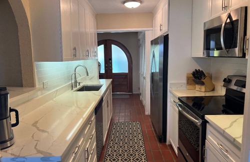 Nazareth Condo | Direct Ocean Front, Steps to the Sandy beach, with Full Back up Generator