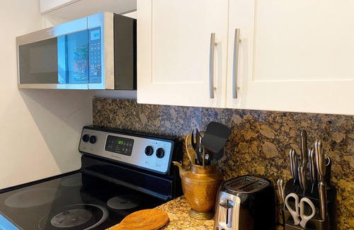 Bermuda Riviera Condo | Direct Ocean View Condo