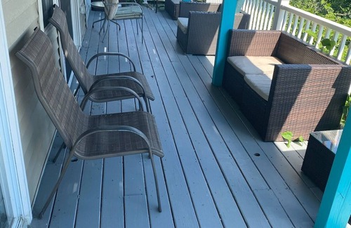 Hull Condo | Direct ocean view 2 bed 2 bath walk to beach