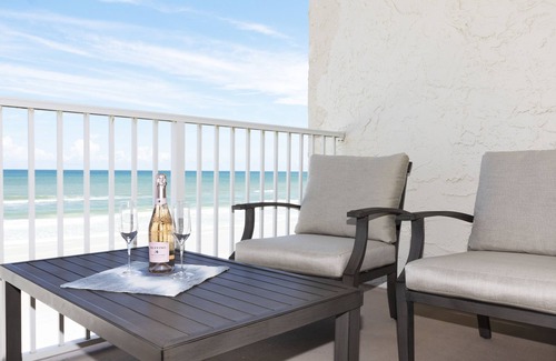 New Smyrna Beach Condo | Direct Oceanfront Condo 2 mi to Flagler Quiet Beach & Large Pool-Disc 4 Wk or Mo