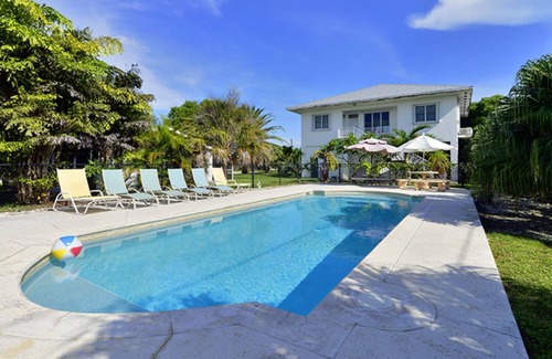Cudjoe Key House | Direct Oceanfront-Atlantic Side-Dockage-Pool and 20 miles from Key West